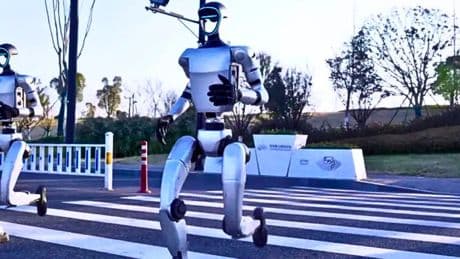 Viva Tech : les robots marchent sur deux jambes, mais manquent toujours de cerveau