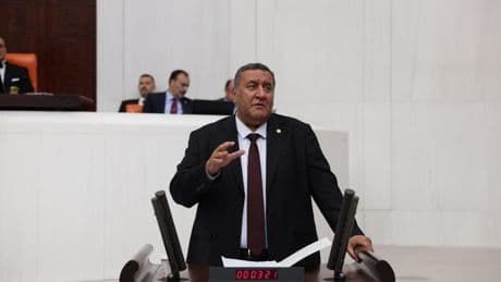 CHP Milletvekili Ömer Fethi Gürer: Sağlık sistemi halkı değil sermayeyi gözetiyor