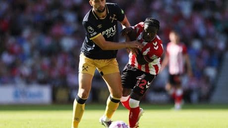 Eli Mayenda brilla en el regreso triunfal a la Premier del Sunderland