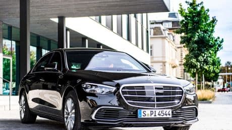 Prozess vor dem Landgericht: 32-Jähriger soll mit Luxusautos mehr als eine Million Euro ergaunert haben