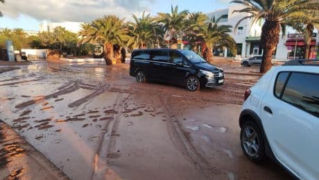 Las lluvias de casi 100 litros por metro cuadrado en Lanzarote dejan 222 incidencias en las zonas de Arrecife y Teguise