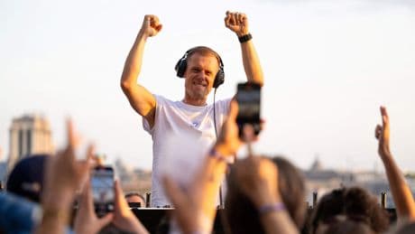Armin van Buuren en Benwal zijn dit jaar te zien op ADE