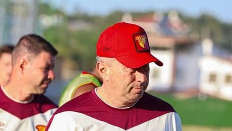 Göztepe Teknik Direktörü Stoilov: Hedefimiz genç transfer yapmak