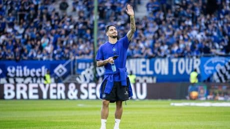 Fußball-Transferticker: Aufstiegsheld verlässt den Hamburger SV