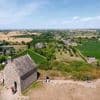 Mammouths, rhinocéros… Ce curieux mont en Bretagne garde le souvenir des temps préhistoriques