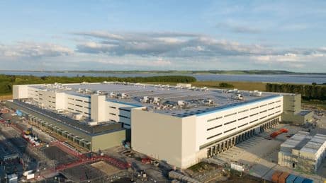 Amazon’s new UK warehouses to hire thousands as Starmer hails ‘win’ for Britain