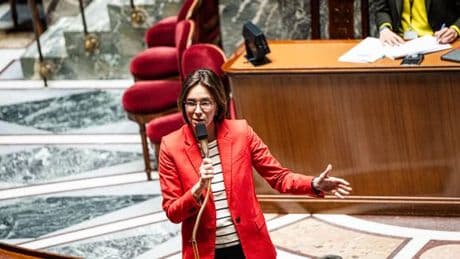 L’Assemblée nationale interrompt ses travaux sur la loi de « simplification » avant une reprise qui s’annonce électrique fin avril