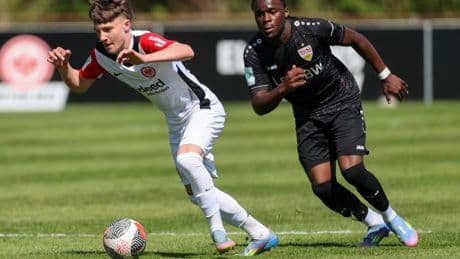 Eintracht Frankfurt: Einsatz von 14-Jährigem ruft Behörden auf den Plan