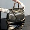 De duurst geveilde handtas ooit: originele Birkin-tas levert 8,5 miljoen euro op