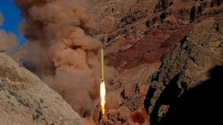 Llevamos décadas creyendo que Irán está a "cinco años" de la bomba nuclear. En realidad solo sabemos cuánto uranio enriquece