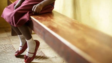 Advierten de la llegada a España de mutiladoras genitales pagadas por familias de niñas víctimas de ablación