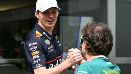 Gaat Verstappen als vader langzamer rijden? 'Hij zal onrustige nachten krijgen'