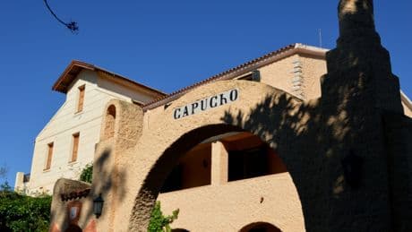 Campaña para proteger la casa-estudio del arquitecto Guardiola en Sant Joan d'Alacant