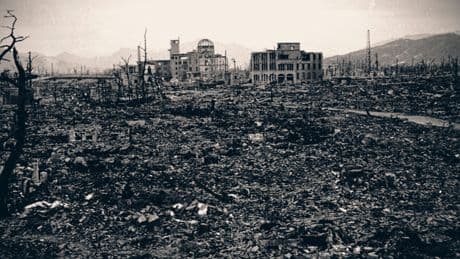 Documentaire « Hiroshima. La course vers l’apocalypse » : la bombe atomique, mais à quel prix ?
