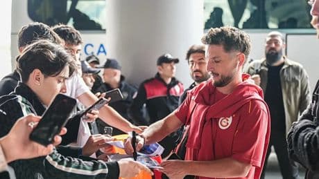 Galatasaray, Gaziantep'te coşkuyla karşılandı