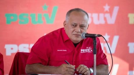 Venezuela asegura que ha desarticulado un complot de atentados en varias embajadas para "sabotear las elecciones"