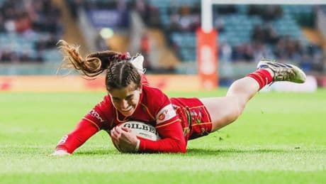 Clàudia Peña, jugadora de rugby: "Necesitamos que más chicas confíen en que pueden hacer lo que quieran independientemente del cuerpo"