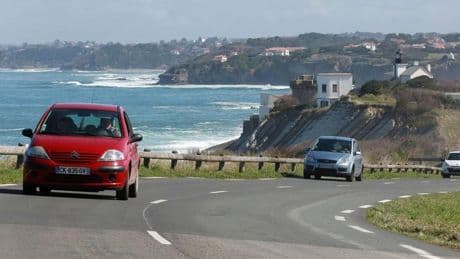 Francia aprueba derogar las Zonas de Bajas Emisiones