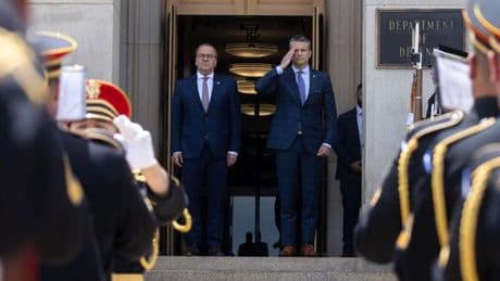 Boris Pistorius in den USA: Europa rüstet auf, und die USA kassieren