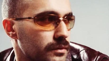 Mert Demir’den Yeni İmaj ve “Bi Gece Gidebilirim” Sürprizi!