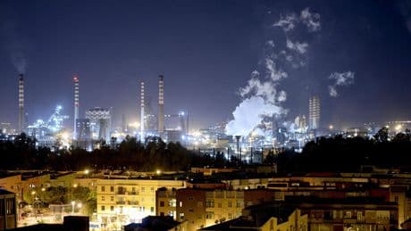 Ex Ilva, accordi al palo e vertici infiniti: Taranto resta sospesa