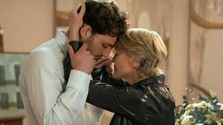 A regarder ce soir : « The Girlfriend » sur Prime Video, Robin Wright en belle-mère de glace et Olivia Cooke en fiancée louche