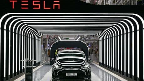 Tesla, consegne in rosso (-13,5%). Il nuovo calo annuale è più vicino