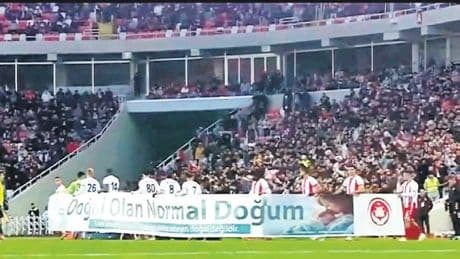 MEVLÜT TEZEL / Pankart hedefine ulaştı!