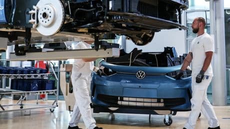 Prognose gesenkt: Gewinn von VW bricht um ein Drittel ein