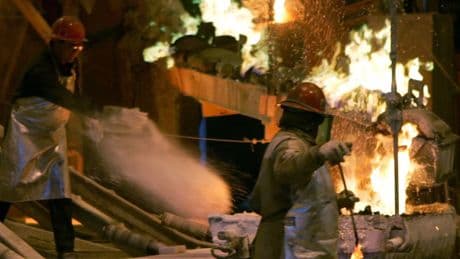 Un muerto y al menos cinco desaparecidos después de derrumbarse un túnel de una mina en Chile tras un terremoto de magnitud 4,3