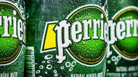 Eaux contaminées : tout comprendre à la crise qui secoue la marque Perrier en 5 questions