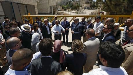 Tirs de l’armée contre des diplomates : la version d’Israël mise à mal