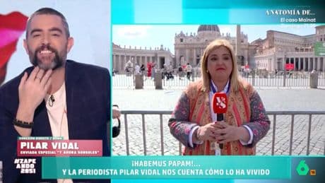 Pilar Vidal se confunde en &#039;Zapeando&#039; y le cambia el nombre a Dani Mateo: &quot;Nos falta coquetear un poco...&quot;