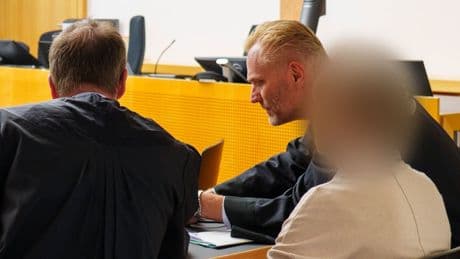 Ärztin wegen Behandlungsfehlern vor Gericht: „Dass es so geendet hat, erschüttert mich bis heute jeden Tag“