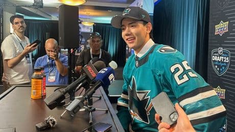 Simon Wang makes history as highest-drafted Chinese player in NHL