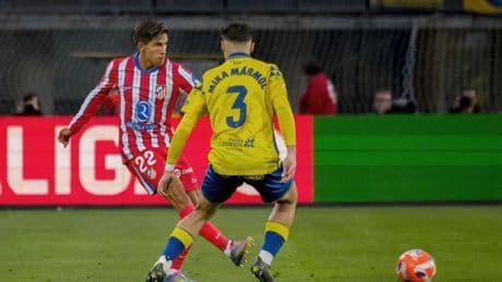 Las Palmas castiga la desidia del Atlético en el descuento