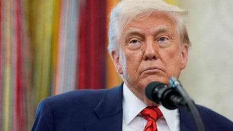 Salvar al país exime de cumplir la ley: lo dicen Trump y Cicerón