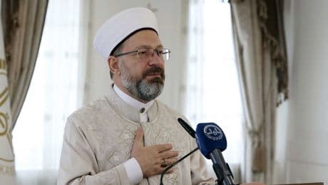 Ali Erbaş’ın hacda 9 kişilik “özel hizmet” kadrosu: Özel ütücü hizmeti de var