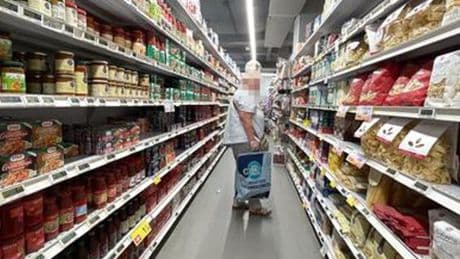 Ferragosto 2025, quali supermercati aperti? Da Conad a Coop, da Lidl a Eurospin: ecco orari e punti vendita disponibili in Italia
