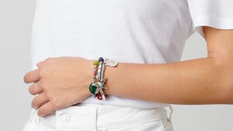 Las pulseras más coloridas y combinables para verano