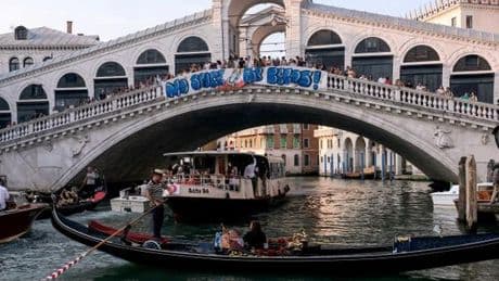 Le mariage de Jeff Bezos à Venise provoque des vagues sur la lagune