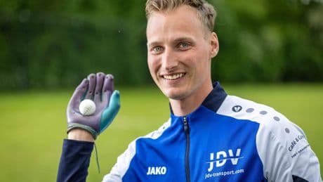 Kaatskampioen Tjisse Steenstra is de koning van Friesland: ’Je moet mentaal sterk zijn’