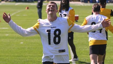 Will Howard ready to embrace life with Aaron Rodgers — if he signs with Steelers