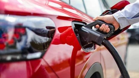 Elektromobilität: E-Auto beim Arbeitgeber laden: Wann das steuerfrei ist