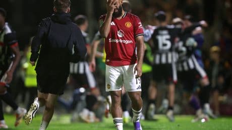 Manchester United hit new low against Grimsby to raise unthinkable Ruben Amorim question