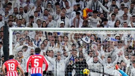 Fußball: Regelhüter ändern Elfmeter-Vorschrift bei Doppelberührung