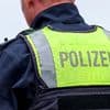 Razzien in mehreren Städten: Polizei nimmt Bosnier wegen Terrorverdachts fest