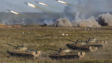 Militärübung Sapad 2025: Luftraum gesperrt: Russland und Belarus beginnen Großmanöver