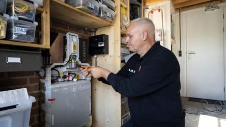 Terugverdienen thuisbatterij duurt lang en er zitten behoorlijk wat addertjes onder het gras: hier moet je op letten