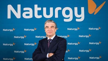El consejo de Naturgy recomienda acudir a la auto-opa y reconoce el riesgo de no colocar las acciones a tiempo